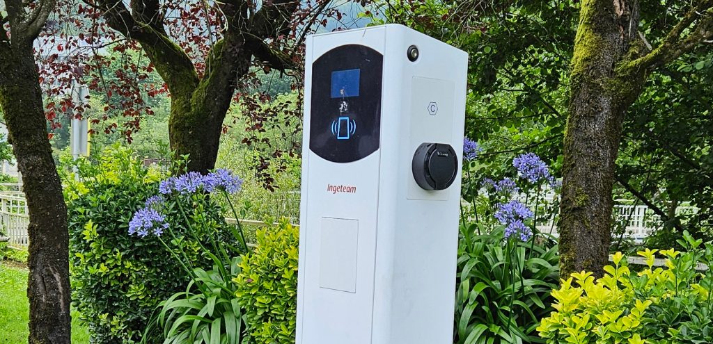 Cargador coche eléctrico empresa industrial Elgoibar