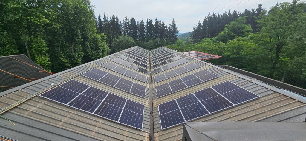fotovoltaica-atxondo-placas-cubierta